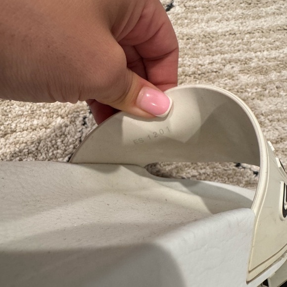 Givenchy slides size 38 - Picture 6 of 7